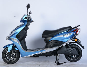 China Blauer Farbelektro-moped-Roller, Straßen-legaler elektrischer Roller Trübsal geblasen für Erwachsene  fournisseur