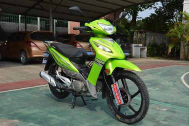 China Grüne Farb-CUB-Motorrad, 4 streichen Roller-CUB-Disketten-/-trommel-bremsenden Modus fournisseur